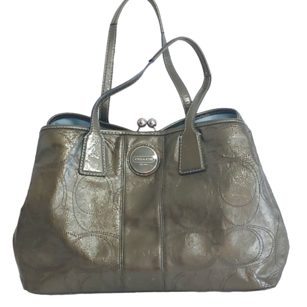 Coach pewter kisslock patent leather shoulder bag